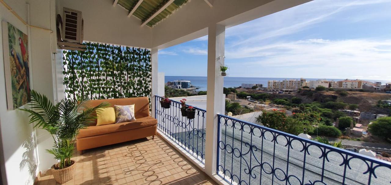 Kelly Guest House Прайя Экстерьер фото