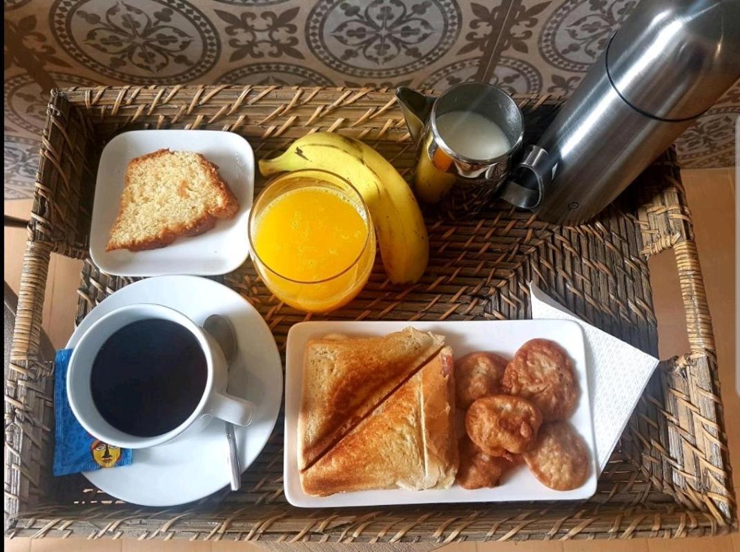 Kelly Guest House Прайя Экстерьер фото