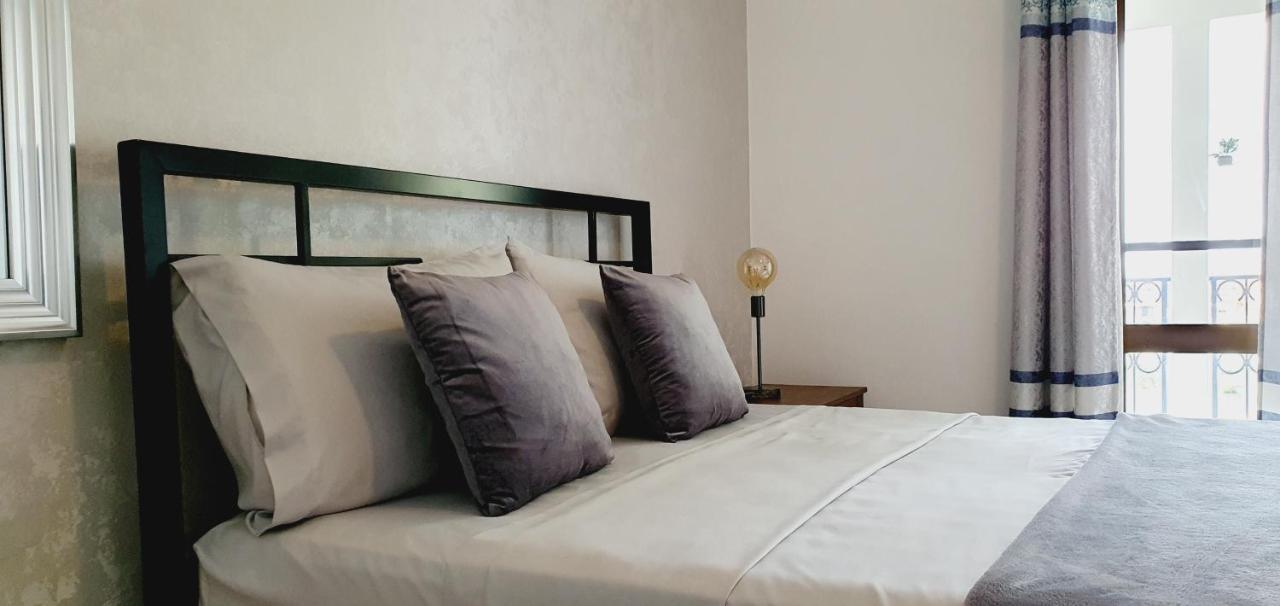 Kelly Guest House Прайя Экстерьер фото